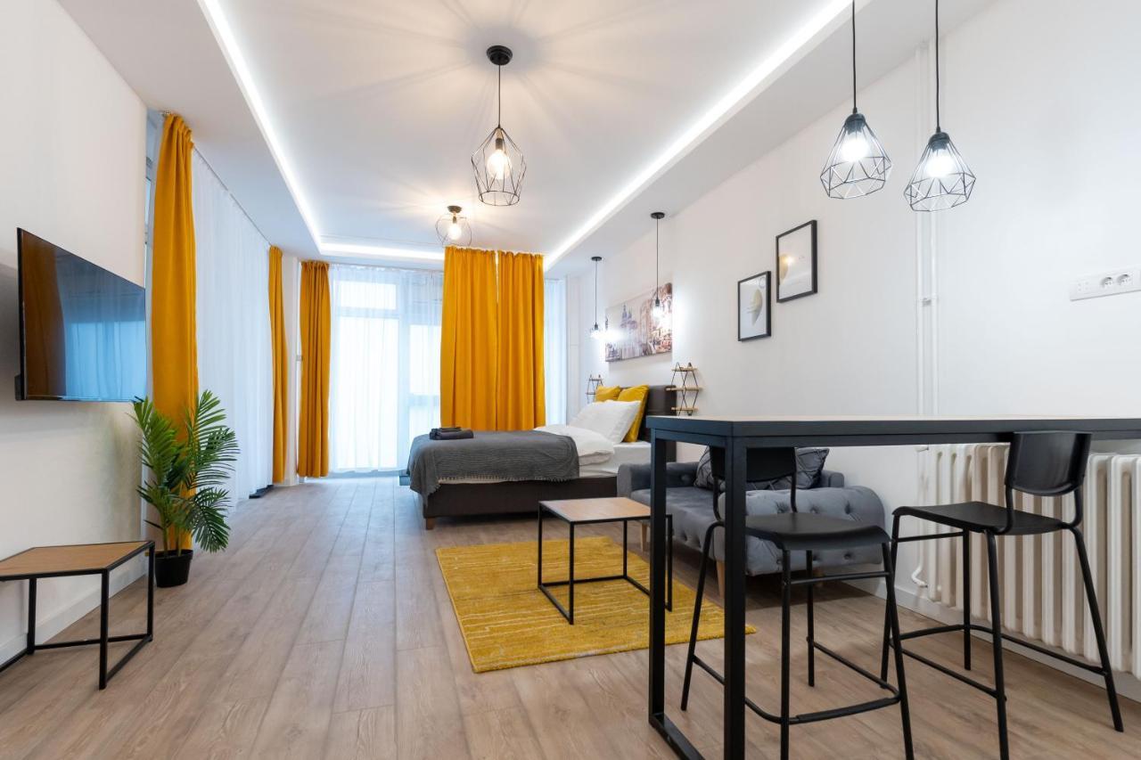 Siva Apartamento Belgrado Exterior foto